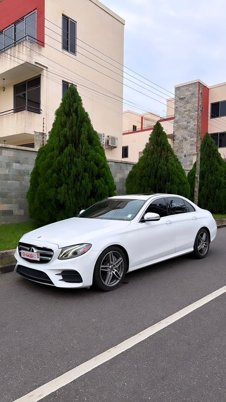 2018 Mercedes-Benz E300